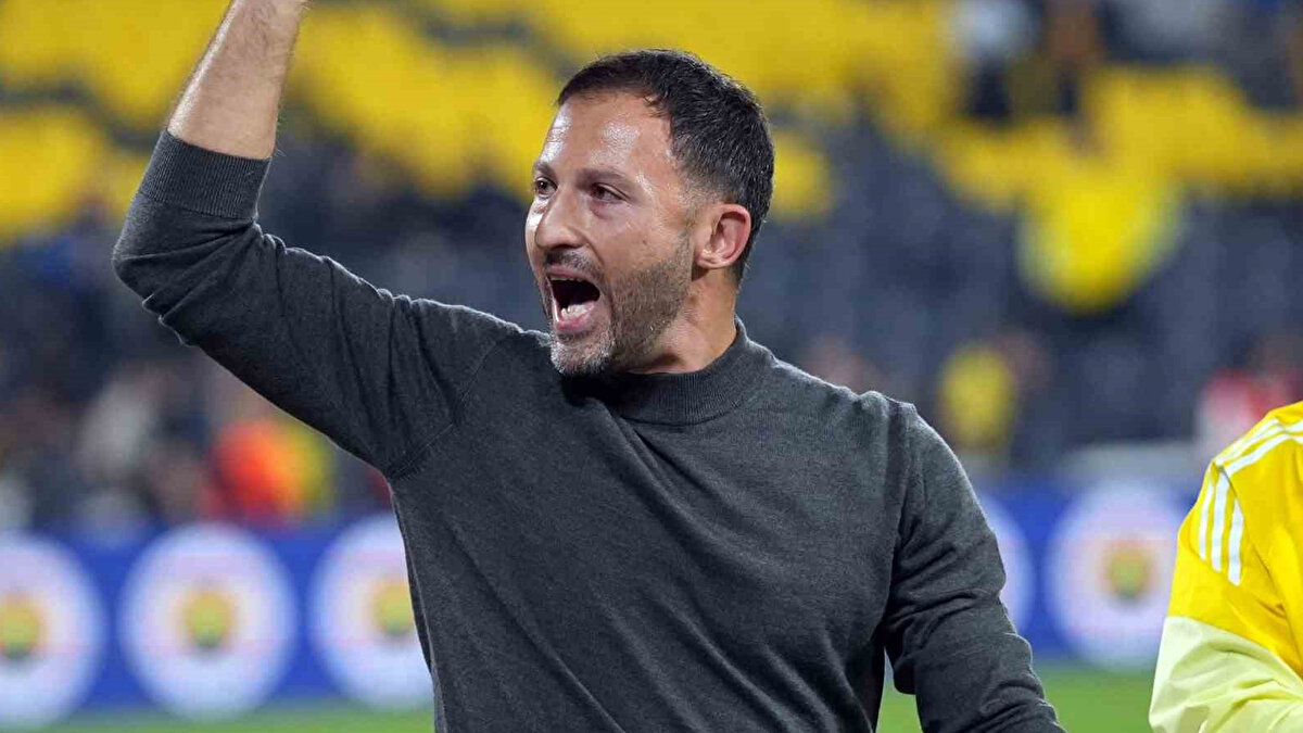 Domenico Tedesco ile birlikte ivme yakalayan sarı-lacivertli takımın yönetimi, yeni sezon için En-Nesyri yerine bir golcü alacak. 