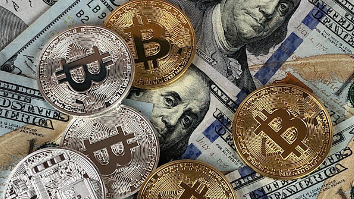 Trump yönetiminin kripto varlıklara yönelik olumlu tutumu ile birlikte zirveleri gören Bitcoin, yıl başından bu yana elde ettiği yüzde 30’dan fazla kazancı geri verdi.<br><br>Beklentilerin zayıflamasıyla birlikte satış baskısı artarken pazar günü 93.714 dolara gerileyen Bitcoin geçen yılın sonunda görülen kapanış seviyesinin de altını gördü.