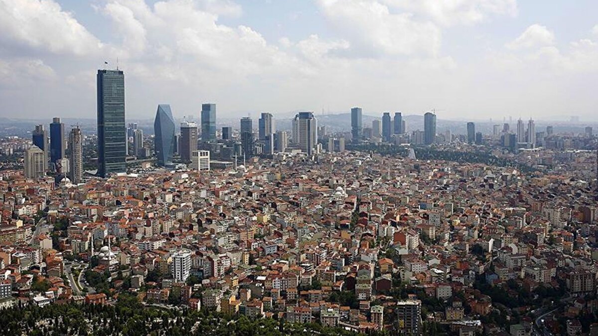 Ntv'de yer alan habere göre, Gayrimenkul Hukuku Uzmanı Ali Güvenç Kiraz, Mal sahibi kira borcunu garanti altına almak amacıyla senet talep edebilir. Senet talep etmesinde Yargıtay herhangi bir hukuka aykırılık görmüyor." dedi. Kimileri teminat olarak, kimi de kira alamama riskine karşı "Senet şart." diyor. Oysa uzmanlar uyarıyor; her senede imza atılmaz. Kira bedeli ve depozito bedeli dışında kiracıdan senet talep edilemez.