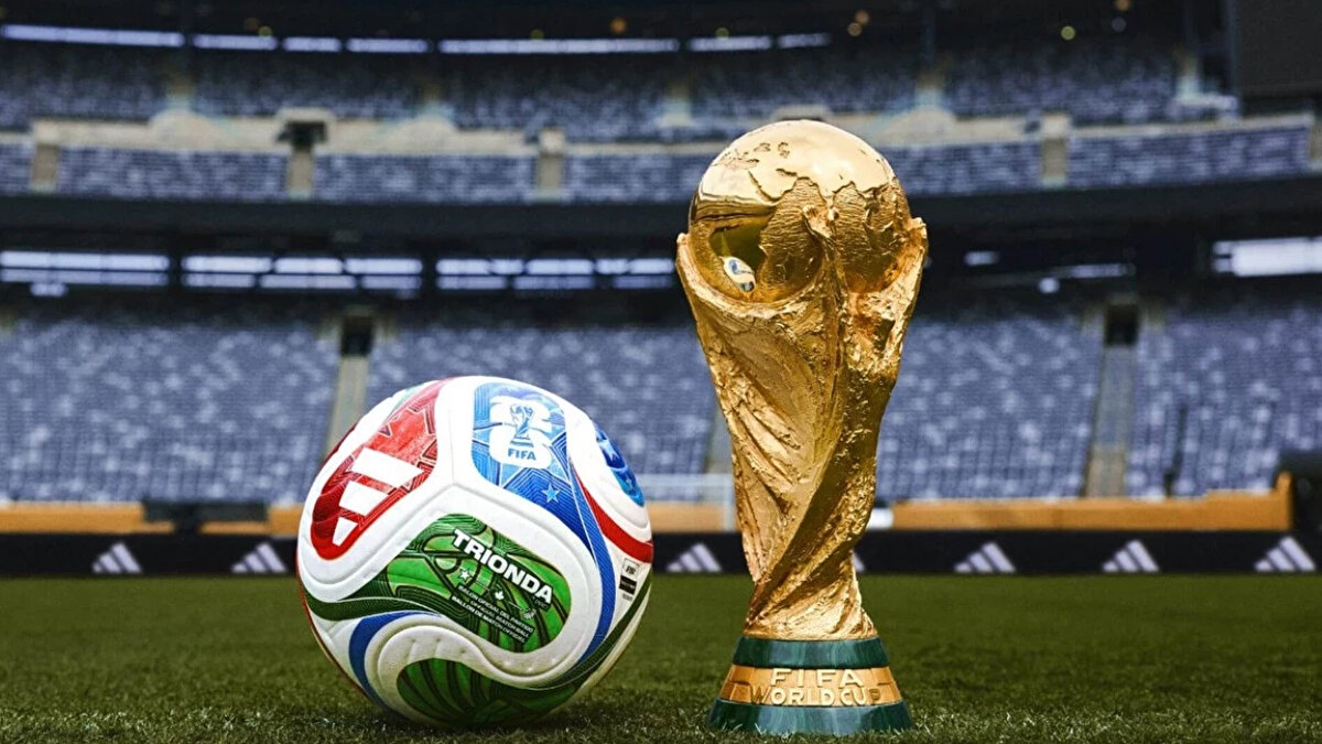 TÜRKİYE DÜNYA KUPASI’NA GİDERSE HANGİ TORBADAN GİRECEK?<br><br>A Milli Takımımız, play-off’ları geçmesi Dünya Kupası’na katılması ihtimalinde yer alacağı muhtemel torba da belli oldu. <br>