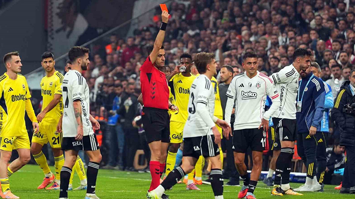 Genç yıldız, Beşiktaş formasıyla bu sezon çıktığı 15 maçta henüz golle buluşamazken, 3 asist kaydetti.<br>