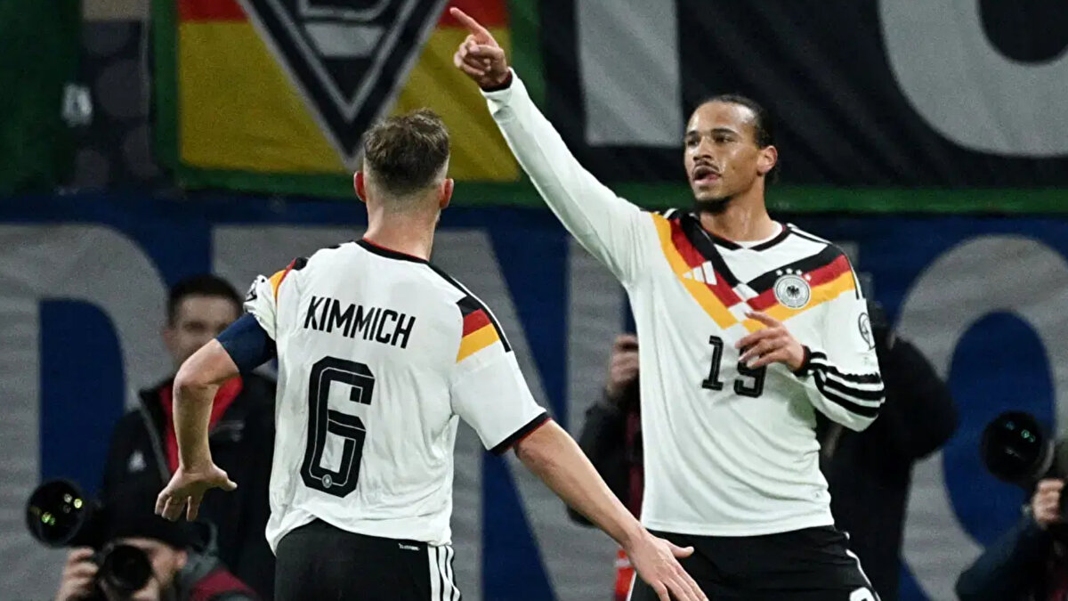 Karşılaşmanın ardından Galatasaray, yıldız oyuncusu Leroy Sane’nin iki gol ve bir asistle öne çıktığı maç için tebrik yayımladı. Kulüp, Almanya’nın Dünya Kupası vizesi almasını da kutladı ve milli yıldızının performansından duyduğu memnuniyeti paylaştı.