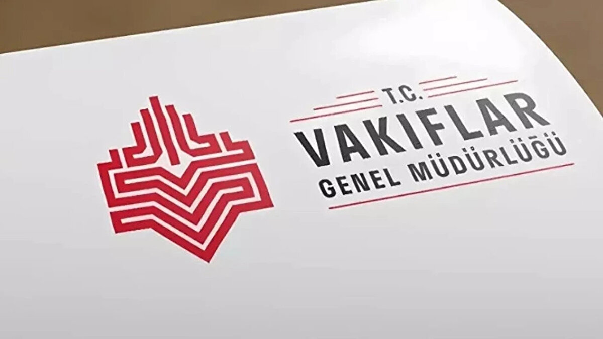 Vakıflar Genel Müdürlüğü burs ücreti ne kadar?<br><br>2025-2026 öğretim döneminde burs almaya hak kazanan üniversite öğrencilerine, eğitim yılı boyunca toplam 8 ay (Ekim–Mayıs) süreyle aylık burs ödemesi yapılacak. Burs tutarı kurum tarafından ayrıca açıklanacak.