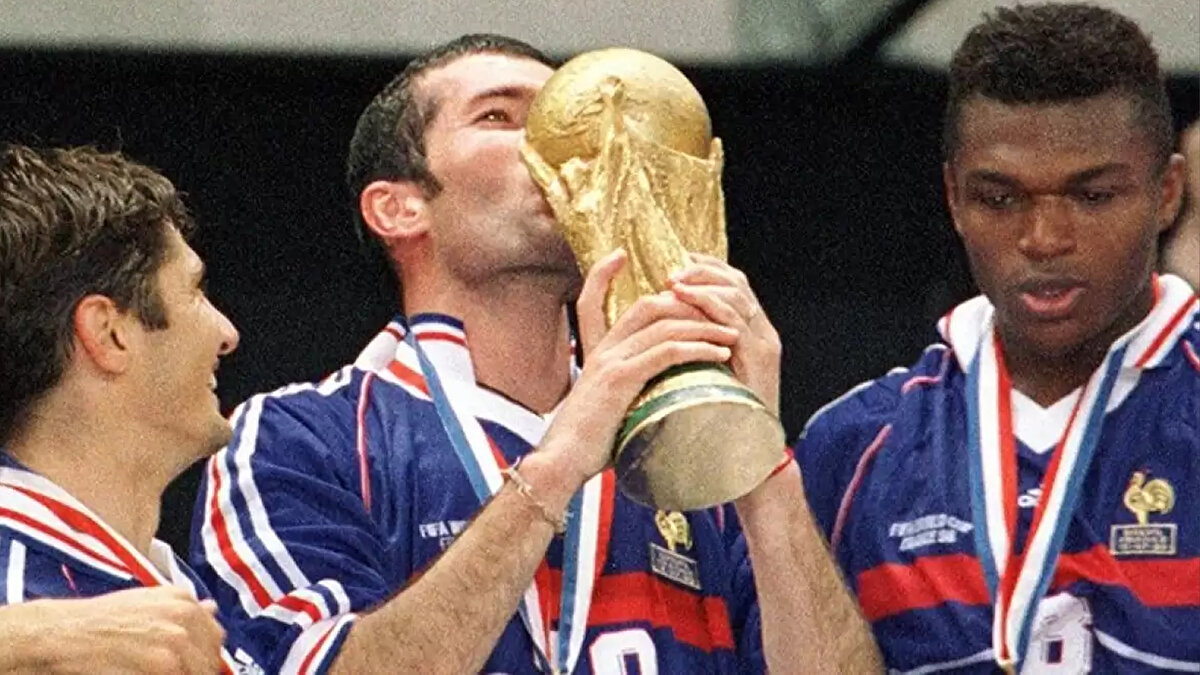 Fransa: 2 şampiyonluk<br>(1998, 2018)