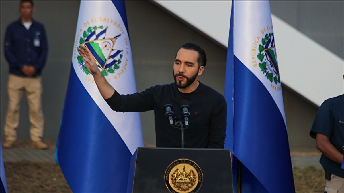 Bu süreçte El Salvador önemli bir zarar yazdı ve Bukele ağır eleştirilerin hedefi oldu. Buna rağmen Bukele kararından geri adım atmayarak Bitcoin satmama politikasını sürdürdü. Son büyük alım ise hükümetin kriptoya olan bağlılığının devam ettiğini bir kez daha göstermiş oldu.