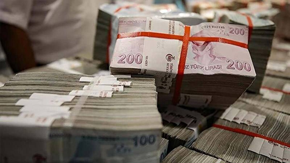 Bu artışla birlikte mudi başına düşen ortalama mevduat tutarı 7 milyon 348,5 bin TL olarak hesaplandı.