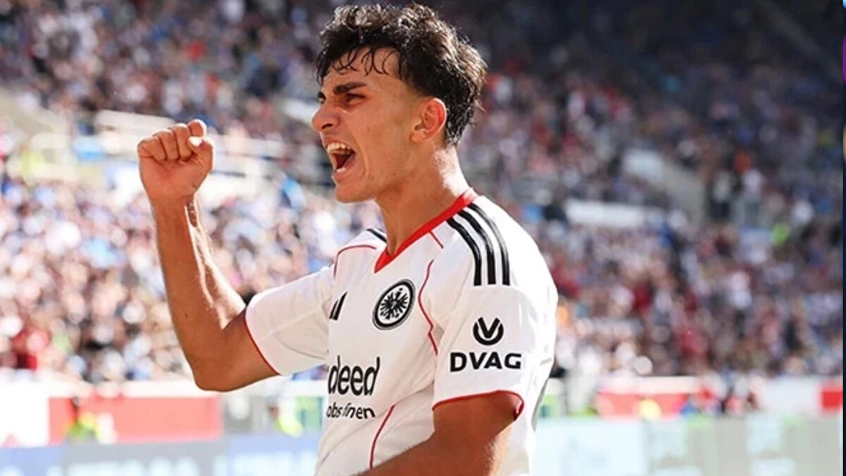 Gardi, Eintracht Frankfurt forması giyen milli futbolcumuz Can Uzun ile ilgili bir itirafta bulundu.