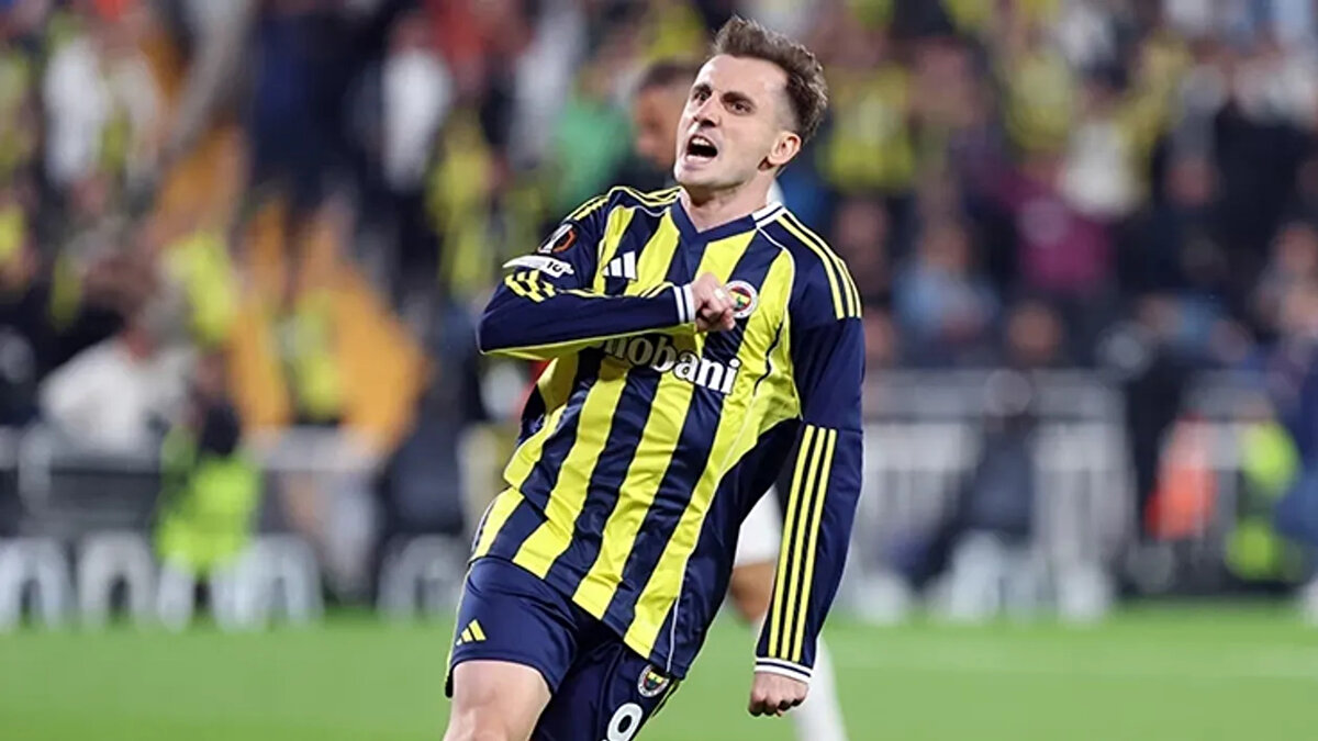 Milli Takım'da ve forma giydiği takımlarda attığı gollerin ardından 'Harry Potter' filmine gönderme yaparak 'asa sallama' hareketi ile sevinç yaşayan 27 yaşındaki futbolcu bu hareketi sebebiyle mahkemeye verildi.