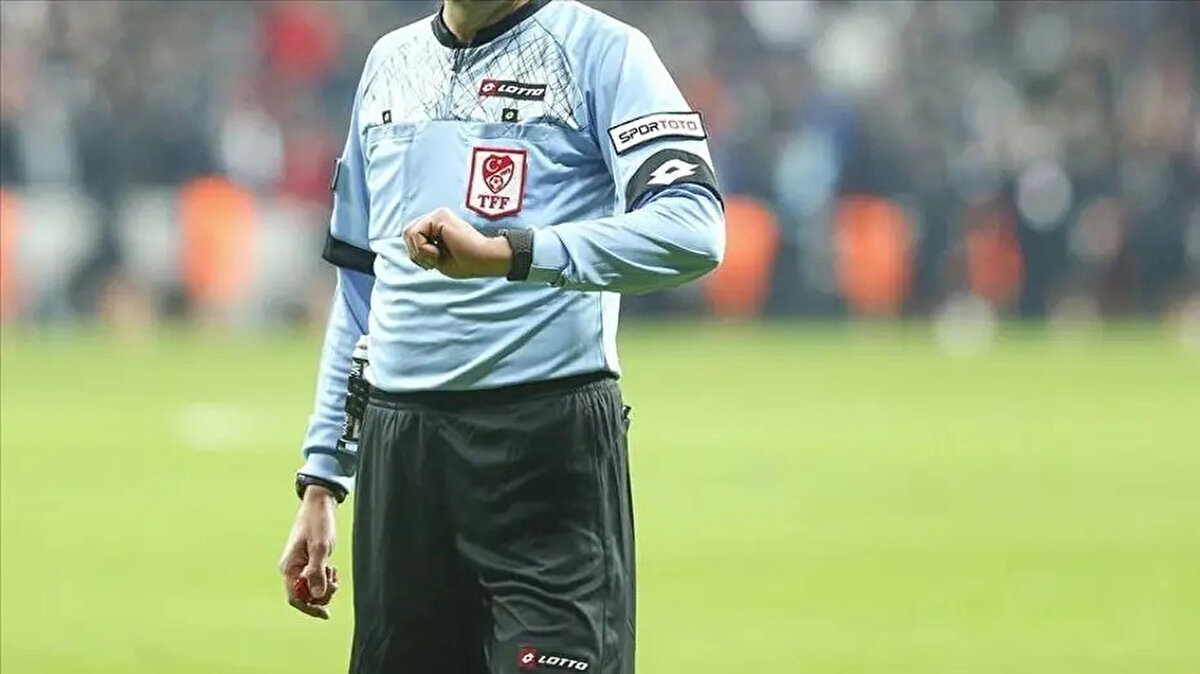 Cihad Buyurgan'ın da 2021-2025 döneminde 10 milyon 149 bin 177 liralık finansal işlem hacmi bulunduğu, Nesine, Misli, Bilyoner ve Tuttur ile söz konusu yıllar arasındaki 630 işlemde 101 bin 912 liralık finansal işlem hacmi bulunduğu, ilgili firmaya 63 bin 527 lira para çıkışı, ilgili firmadan da 38 bin 385 lira para girişi olduğu ortaya çıktı.