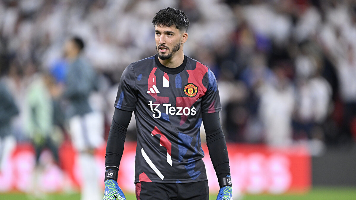 ALTAY'IN PERFORMANSI<br><br>Andre Onana'nın yokluğunda bu sezon İngiltere Premier Lig'de 6 maça çıkan Altay Bayındır, kalesinde 11 gol gördü.