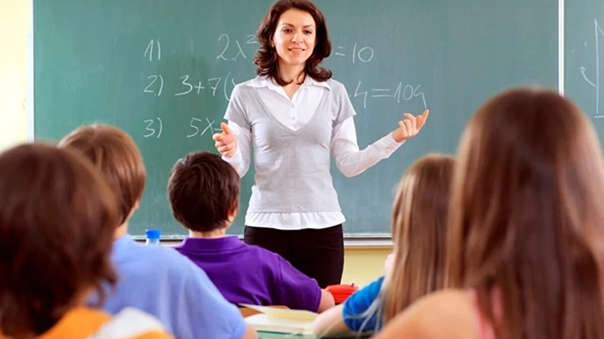 Adayların kesinleşen başarı puanlarına göre oluşan sıralamalar tercih ekranında görüntülenebiliyor. Sözlü sınavda 60 ve üzeri puan alan öğretmen adayları, tercih hakkını kullanarak yerleştirme sürecine katılabiliyor.