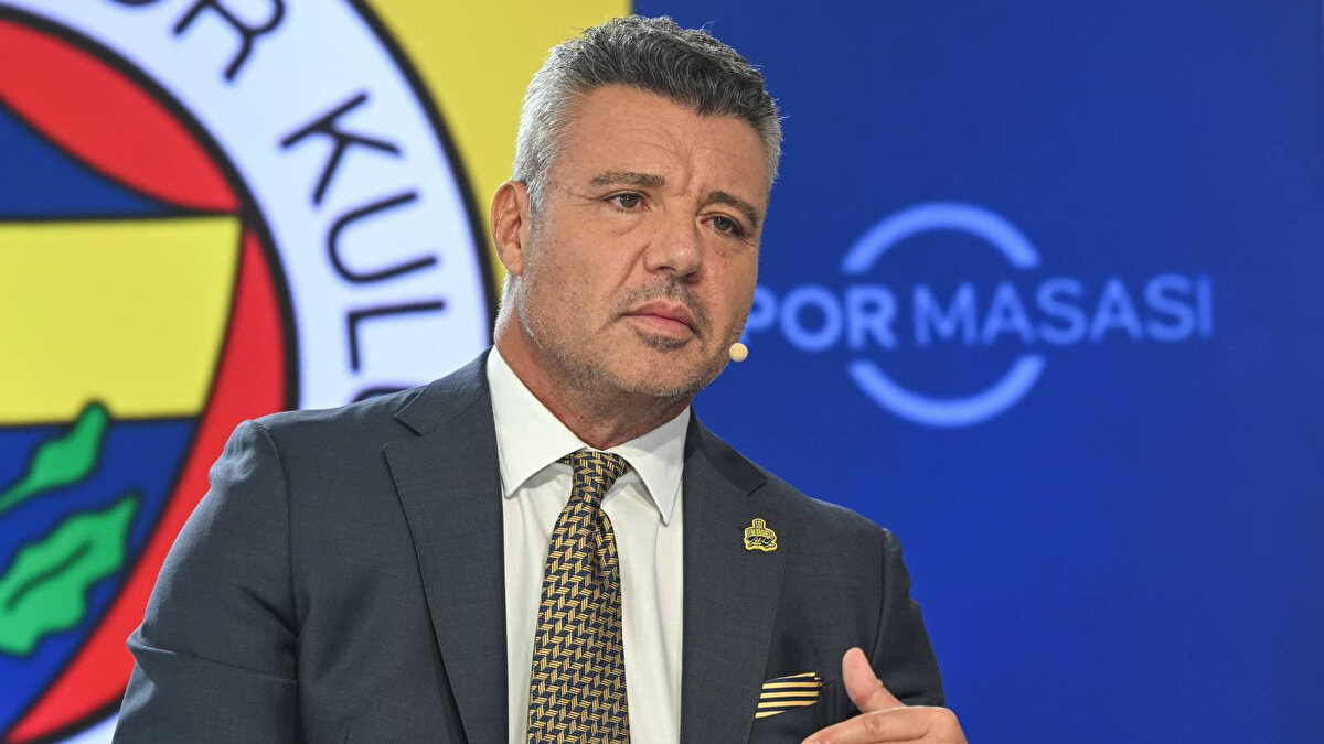 Fenerbahçe Sadettin Saran başkanlığında ilk transfer dönemine giriyor. Başkan Saran'ın transferde nasıl bir yol izleyeceği merak konusuyken ocak ayı için birçok isim için çalışmalara başlandığı aktarıldı.