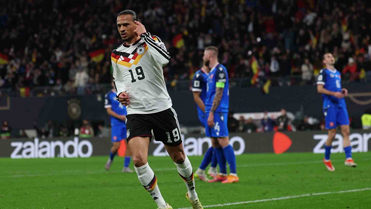 MUHTEMEL 11<br><br>Uğurcan, Jakobs, Abdülkerim, Davinson, Singo, Torreira, Lemina, İlkay, Sane, Barış Alper, Icardi<br>