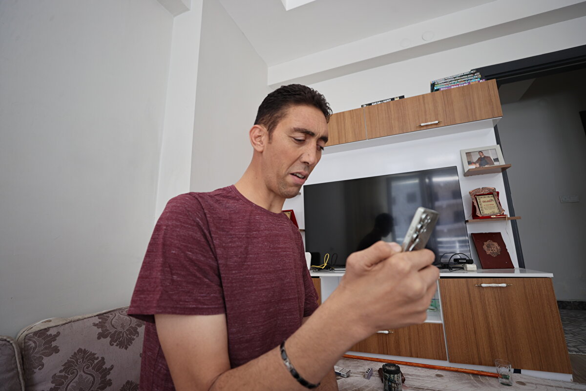 Kösen, ziyareti sırasında Guinness Dünya Rekorları Ofisi’nde boy ölçümü yaparak rekorunu yeniletecek; ardından Londra’nın sembolik noktalarında ziyaretçileriyle buluşacak ve Guinness Rekorlar Kitabı’nın yeni baskısını imzalayacak.