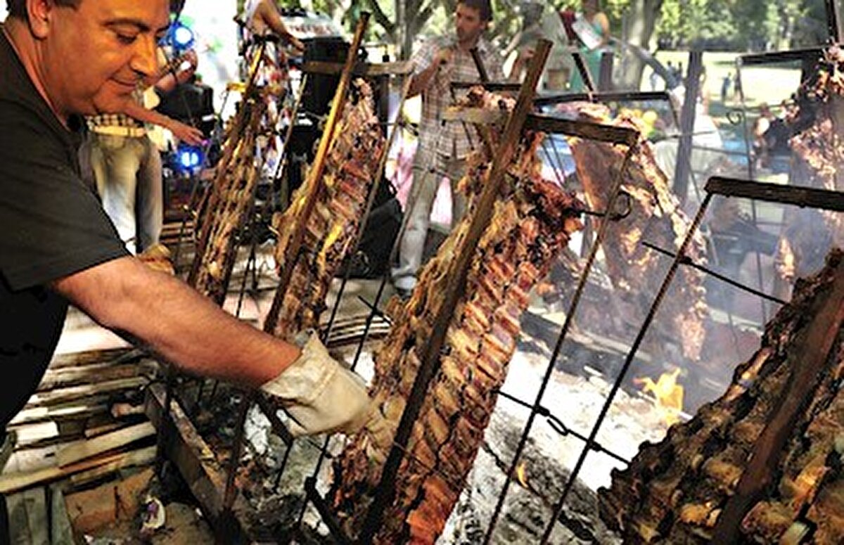 6. Asado – Arjantin  Uruguay