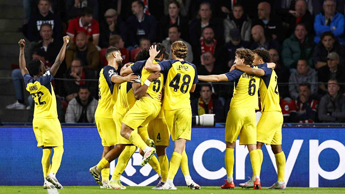 "Atmosfer Fenerbahçe maçından bile daha iyi olacak”<br><br>Bormans, İstanbul’da kendilerini çok özel bir ortamın beklediğini belirterek, Galatasaray’ın sahasında oluşturduğu atmosferin Fenerbahçe ile oynadıkları maçların da üzerine çıkacağını ifade etti.