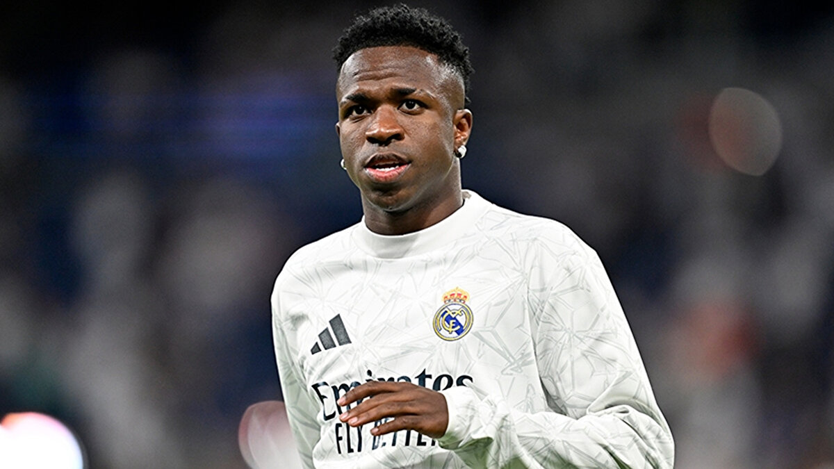Real Madrid’de geleceği tartışılan Vinicius Junior için yeni bir iddia gündeme geldi.