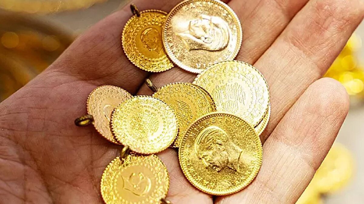 Fed’in Faiz Kararına Yönelik Beklentiler<br><br>Altın fiyatlarını etkileyen önemli unsurlardan biri de Fed’in faiz politikası. Aralık toplantısında faiz indirimi olasılığı hafta ortasında yaklaşık yüzde 30 seviyesindeyken, son günlerde yüzde 70’in üzerine çıktı.