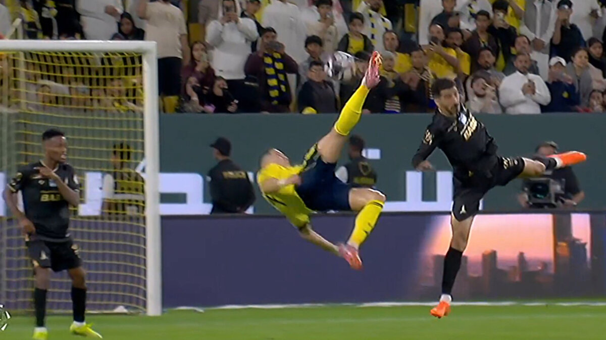 Geçtiğimiz sezonu 25 golle gol krallığında zirvede tamamlayan Ronaldo bu sezon da 10 golle ikinci sırada yer alıyor. 