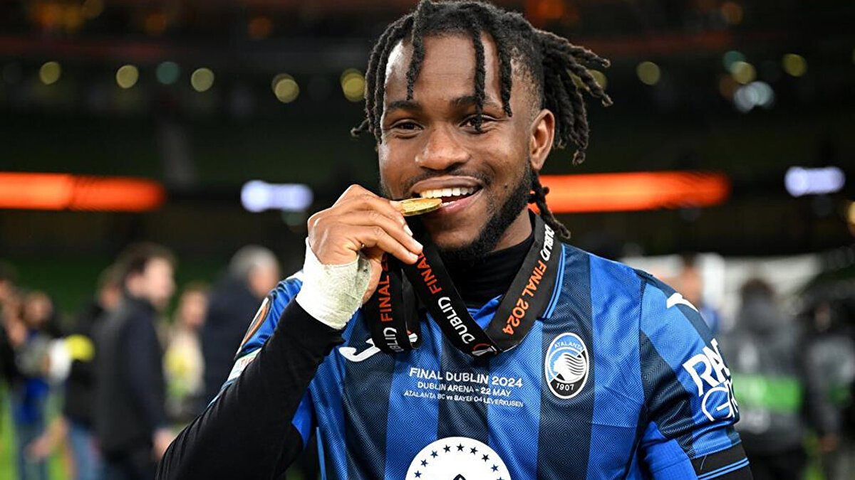 Galatasaray’ın devre arası transfer planları arasında Ademola Lookman yeniden gündeme geldi.