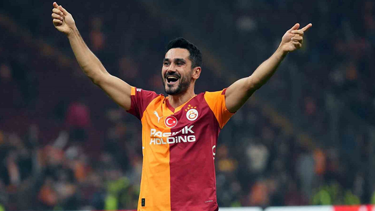 GALATASARAY'IN FİNANS HAMLESİ<br><br>Nieuwsblad gazetesinde yer alan bir analizde, Galatasaray’ın geçen yaz yaptığı transferlerle PSG, Inter ve Bayern Münih gibi kulüplerin önüne nasıl geçtiği detaylı biçimde incelendi. 