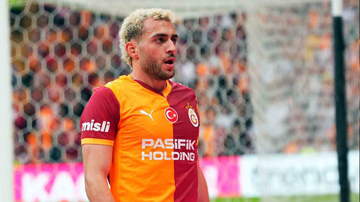 Galatasaray taraftarları, Ahmet Çakar’ın bu yorumu sonrası sosyal medyada büyük tepki gösterdi. <br>