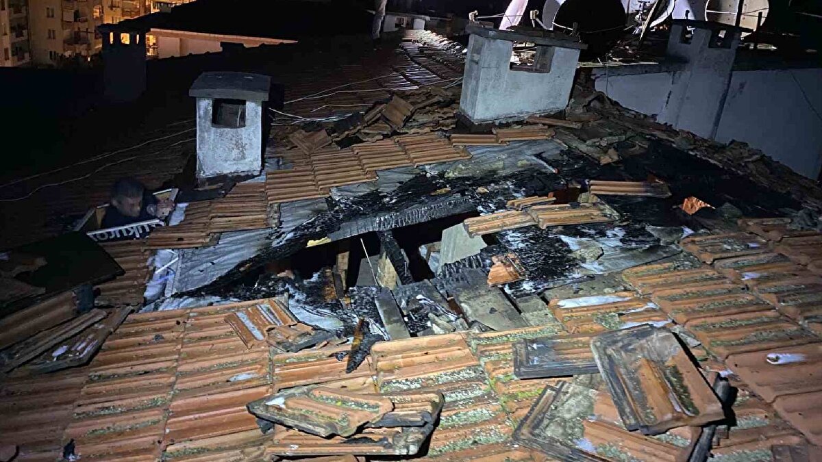 Şüpheli daha önce serbest bırakılmıştı<br><br>Aynı apartmanda geçtiğimiz günlerde garaj ve depo bölümlerinde üç gün üst üste çıkan yangınlarla ilgili gözaltına alınan F.K., savcılık tarafından serbest bırakılmıştı. Uyuşturucu kullandığı ve sattığı iddia edilen F.K.’nın yaklaşık 2,5 yıldır mahallede bulunduğu, pitbull cinsi köpeğiyle apartmanın garajında konakladığı belirtilmişti. Şüphelinin önceki yangınlarla bağlantılı olabileceği öne sürülürken, serbest bırakılmasından sadece birkaç gün sonra binada yeniden yangın çıkması, apartman sakinlerinin kaygısını artırdı.