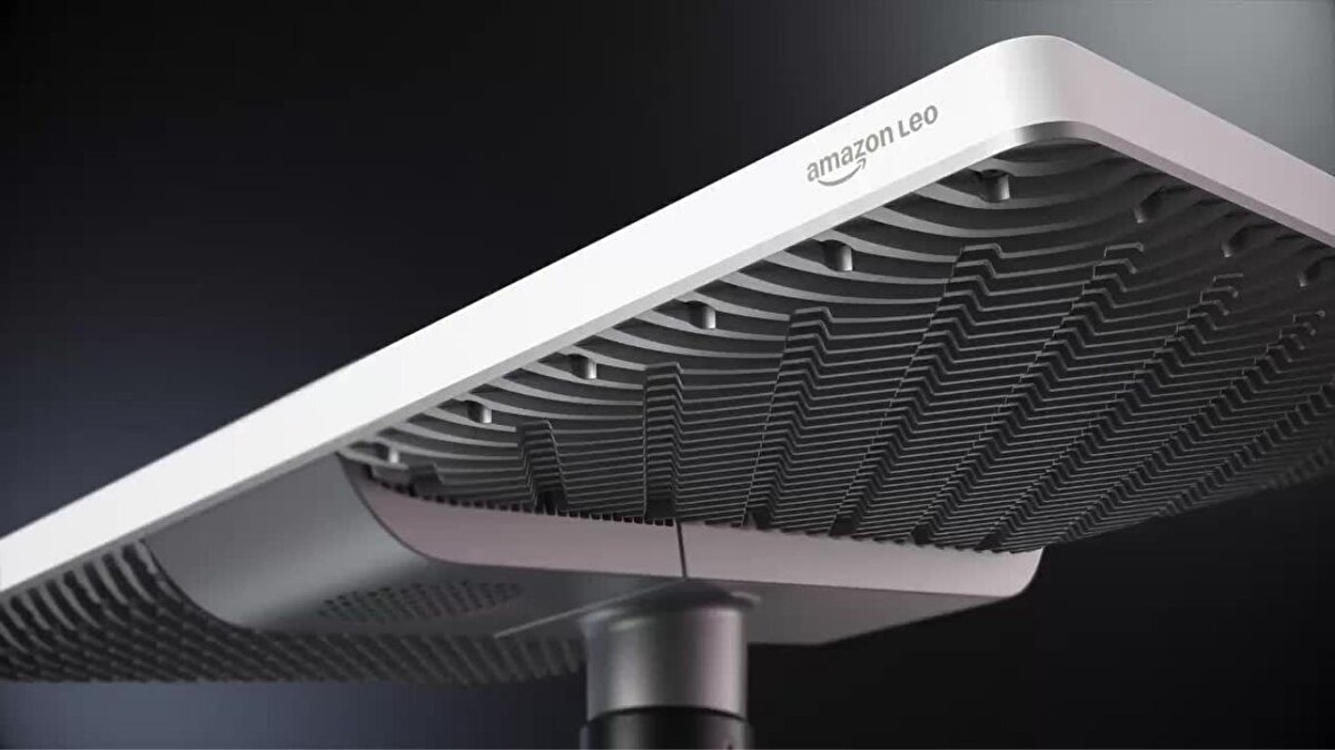 Zor bölgelerde avantaj sağlayacak<br><br>Amazon Leo’nun İş Çözümleri Başkan Yardımcısı Chris Weber, sistemin özellikle erişimi zor bölgelerde faaliyet gösteren sektörlere yüksek performans sunacağını açıkladı. İlk müşteriler arasında Hunt Energy Network, Vanu Inc ve JetBlue bulunuyor.