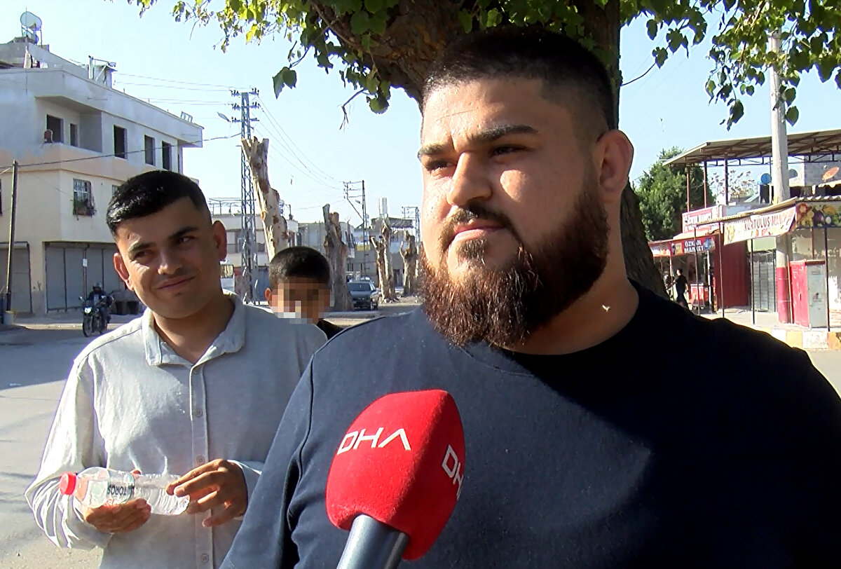 Mahallede büyüdüğünü söyleyen Şükrücan Şengül, bölgenin kimi dönemlerde hareketli olabildiğini kabul etmekle birlikte “biz burayı seviyoruz, dışarıdan abartıldığı kadar değil” sözleriyle durumu özetledi. Benzer şekilde Tarık Keser de dışarıdan bakıldığında mahalleye dair önyargı oluştuğunu, ancak içeride güçlü bir mahalle kültürünün bulunduğunu vurguladı.