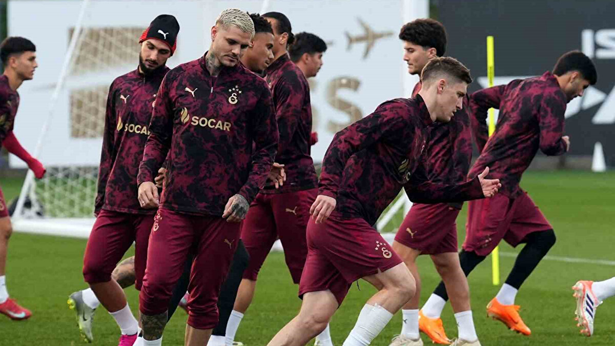 YAPAY ZEKADAN ÇARPICI SKOR TAHMİNLERİ<br><br>Yapay zeka ChatGPT'den Galatasaray - Union SG maçını, güncel form ve kadrolar üzerinden yorumlamasını istedik. İşte yapay zekanın bu akşam oynanacak zorlu maç için yaptıkları tahminler ve yorumlar... 