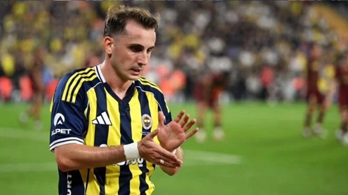 "Bizim hedeflerimiz maç maç gidiyor. Ben takımımıza inanıyorum takım arkadaşlarım da buna inanıyor. Şimdi ama 'Final oynayabiliriz' demek uçuk olur. Direkt hedefi yukarı çıkarmak doğru değil ama maç maç gidersek o beklentiyi karşılayabiliriz tabii ki."