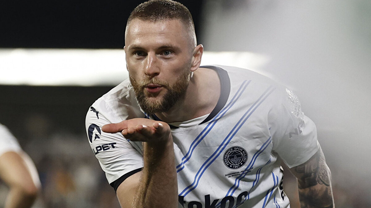 Yönetim, sadece astronomik bir teklif gelmesi durumunda satışa onay verecek. 