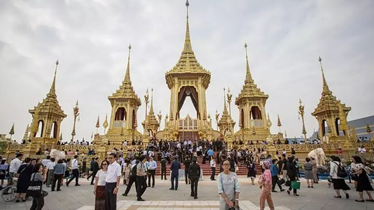 14- BANGKOK: (TAYLAND)<br><br>2025 nüfusu 18 milyon 180 bin