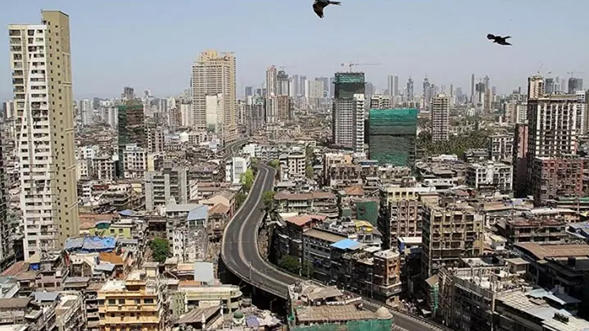 12- MUMBAİ: (HİNDİSTAN)<br> <br>2025 nüfusu 20 milyon 203 bin