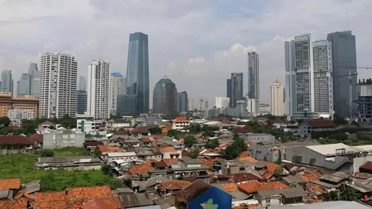 1- CAKARTA: (ENDONEZYA)<br><br>2025 nüfusu 41 milyon 914 bin