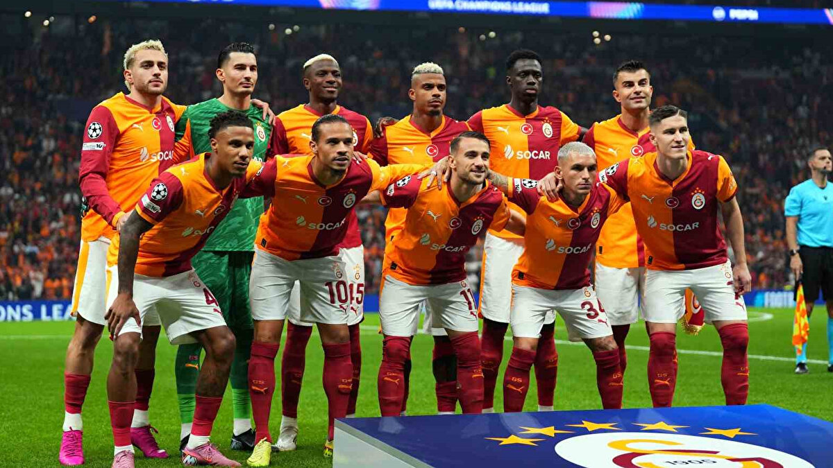 "Lemina, Osimhen ve Yunus’u derbiye yetiştirmeye çalışacağız"<br><br>Trendyol Süper Lig’in 14. haftasında pazartesi günü Fenerbahçe ile oynayacakları derbi öncesinde sakatlıkları bulunan futbolcuların yetişip, yetişmeyeceğiyle ilgili soruya 52 yaşındaki teknik adam, "6 günlük bir süre var. Lemina, Osimhen ve Yunus’u oraya yetiştirmeye çalışacağız" diye cevap verdi.