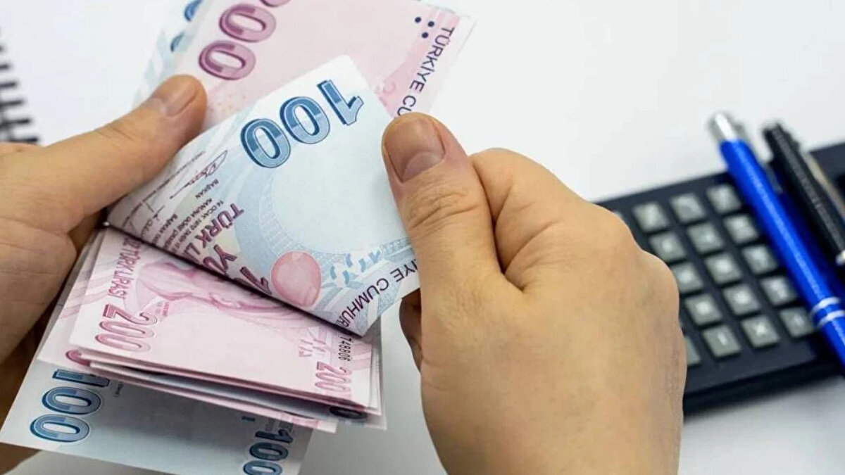 Bu senaryolar, Aralık ayında yapılacak kritik görüşmeler ve yeni enflasyon verileriyle birlikte daha net bir çerçeveye oturacak.