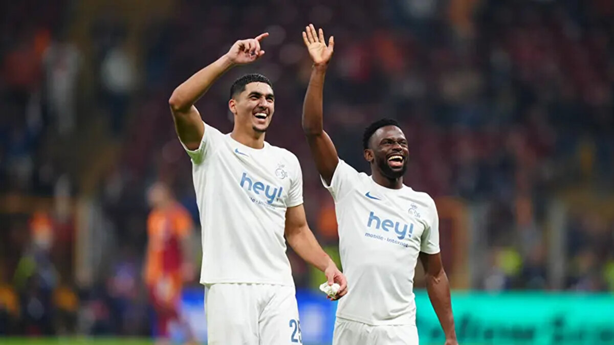 HLN: Union SG, cadı kazanından Promise David'le çıktı. Galatasaray taraftarları maçın sonlarına doğru sessizliğe gömüldü.