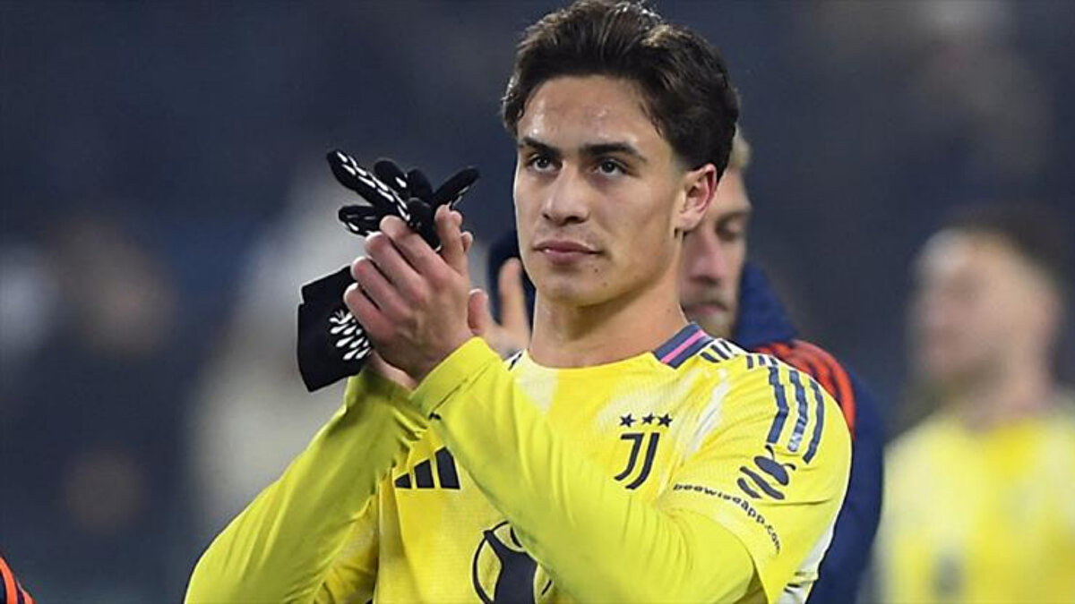 Milli futbolcu 45. dakikada oyuna girdi ve sadece 3 dakika sonra Openda'ya asist yaptı. Ardından 59. dakikada McKennie Juventus'u öne geçiren golü atarken, Bodo 87'de Fet'in penaltıdan attığı golle skoru eşitledi.