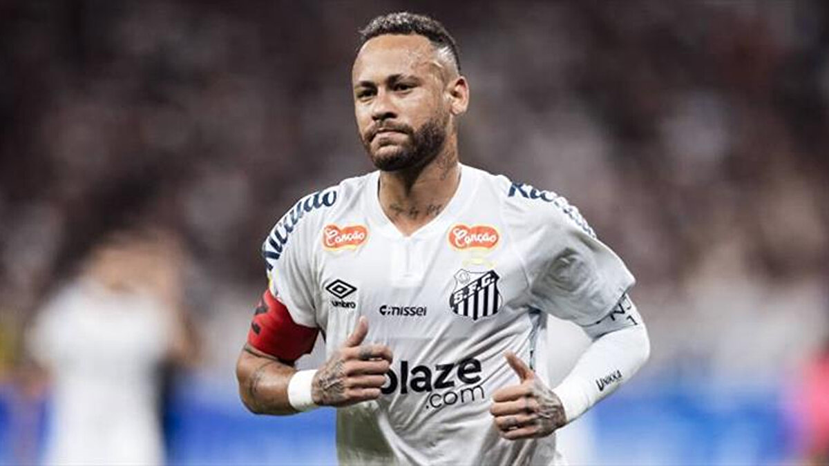 KARİYERİ BİTME NOKTASINA GELDİ<br><br>Ülke basını, Neymar’ın futbol kariyerini noktalama ihtimalinin daha önce hiç olmadığı kadar ciddiyetle konuşulduğunu belirtmektedir.<br><br>