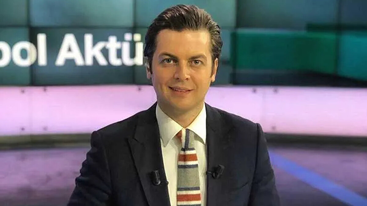 "Max Verstappen bir günde Supermax olmadı. Giderek hızlandı. Nenenin de adım adım o gidişatını görüyoruz. Yani hem verilen bonservisin dışındaki yeteneğinin aslında daha da artan bir bonservise dönüşebileceği bir süreçteyiz."