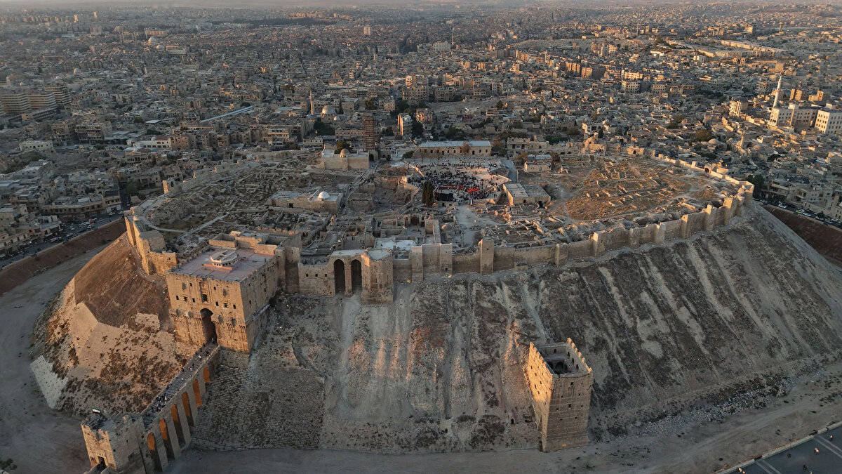 5. 🇸🇾 Halep<br>M.Ö. 6.000