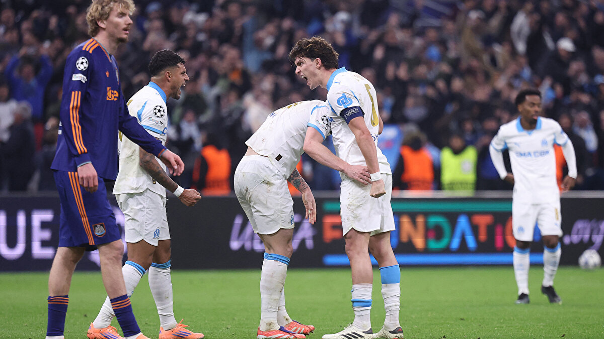 3- Marsilya - N. United: 64.521 