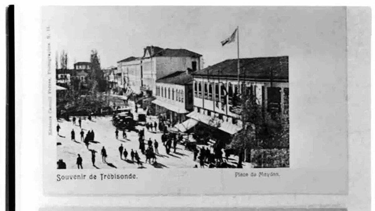 Trabzon meydanı<br><br>Arşiv, hem tarihçiler hem de Osmanlı İmparatorluğu’nun son dönemine ilgi duyan araştırmacılar için yeni bir başvuru kaynağı olarak öne çıkıyor.