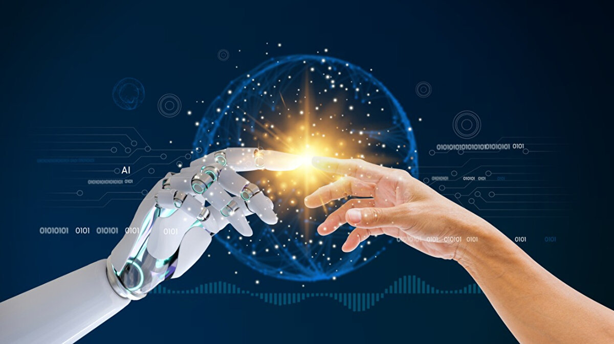 MIT ve Oak Ridge Ulusal Laboratuvarı’nın ortak yürüttüğü kapsamlı iş gücü analizinde, mevcut yapay zekâ modellerinin ABD’de 151 milyon çalışanın yaklaşık yüzde 12’sinin işini teknik olarak yerine getirebileceği hesaplandı. Bu oran, 18 milyon kişiye denk gelirken, riskin toplam yıllık ücret karşılığı 1,2 trilyon dolar olarak ölçüldü.