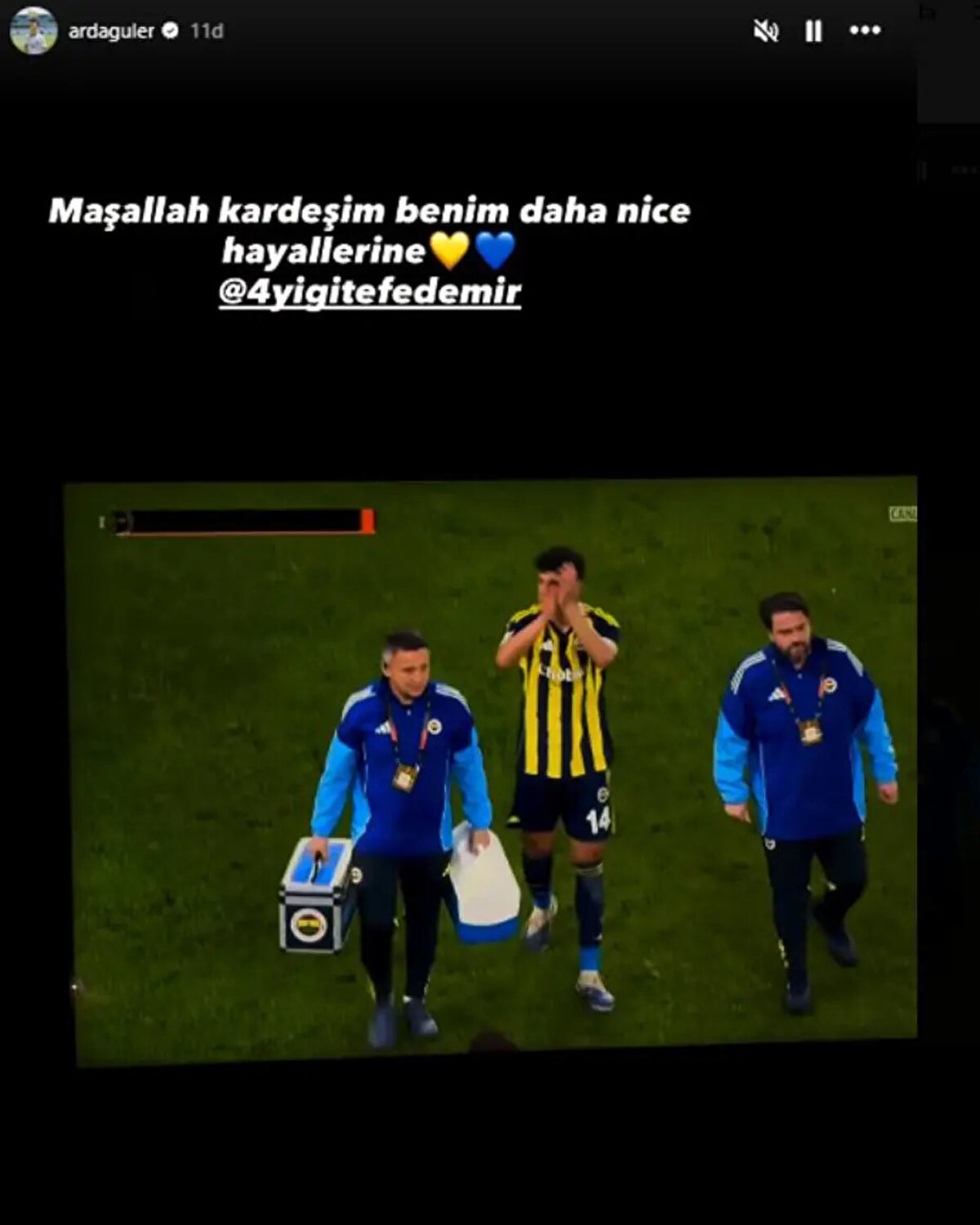 İşte o paylaşım...