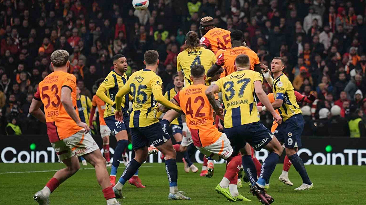 Trendyol Süper Lig’de pazartesi günü derbi ateşi yanacak… Fenerbahçe ezeli rakibi Galatasaray’ı Kadıköy’de konuk edecek.