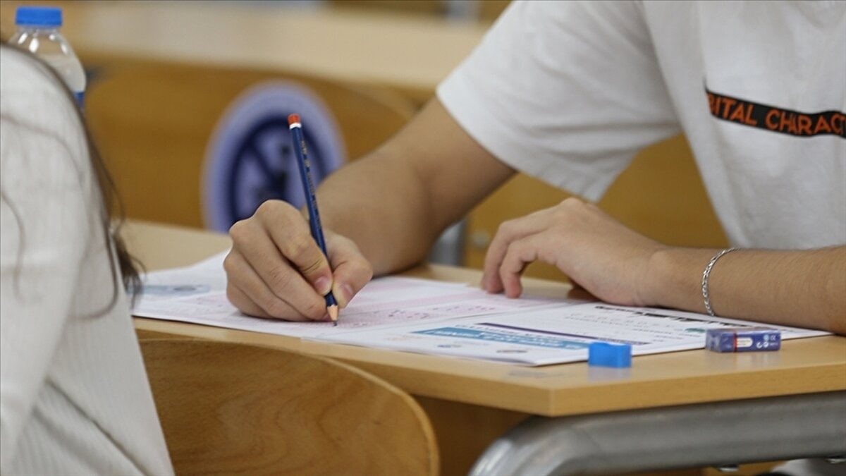 ÖSYM Resmî Web Sitesi: osym.gov.tr’de aday işlemleri menüsü üzerinden sonuçlara ulaşılabilir.