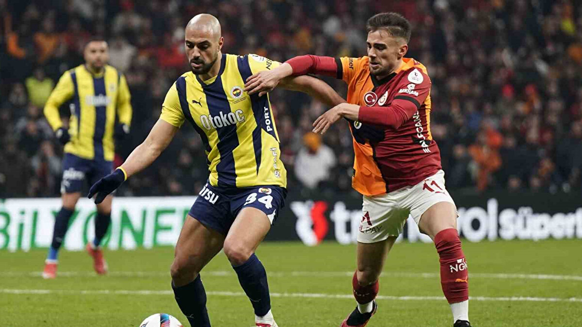 FENERBAHÇE LİGDE DAHA ÜSTÜN<br><br>Fenerbahçe ile Galatasaray arasında Süper Lig’de bugüne kadar 136 maç oynandı. Tarihsel veriler incelendiğinde, lig özelinde Fenerbahçe’nin belirgin bir üstünlüğü olduğu görülüyor.<br><br>Galibiyetler: Fenerbahçe 53 – Galatasaray 38<br><br>Beraberlik: 45<br><br>Goller: Fenerbahçe 164 – Galatasaray 133