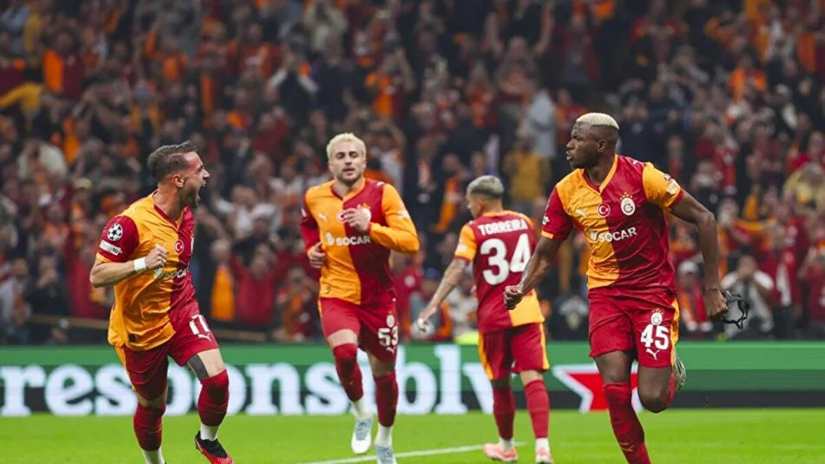 Galatasaray kadrosundaki en pahalı isim, 75 milyon euroluk değeriyle Victor Osimhen. Yıldız golcüyü 28 milyon euro ile Wilfried Singo takip ediyor.